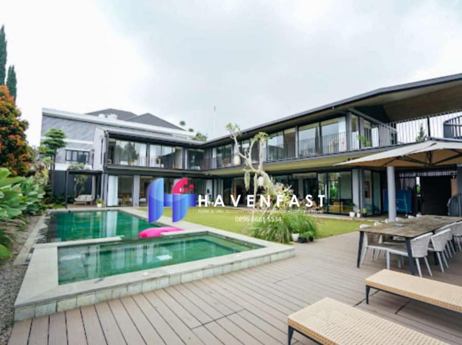 Villa Istana Bunga The Luxy Villa